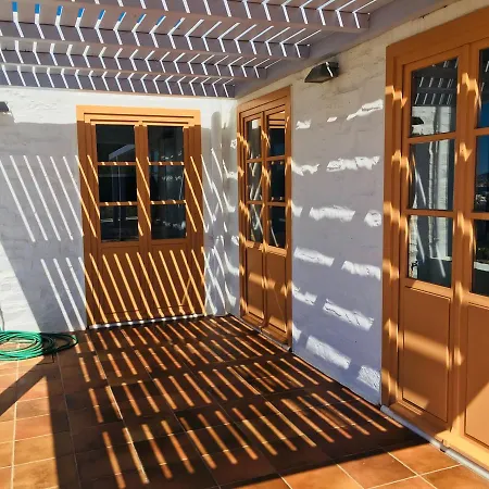Beach House Casa vacanze Alikí